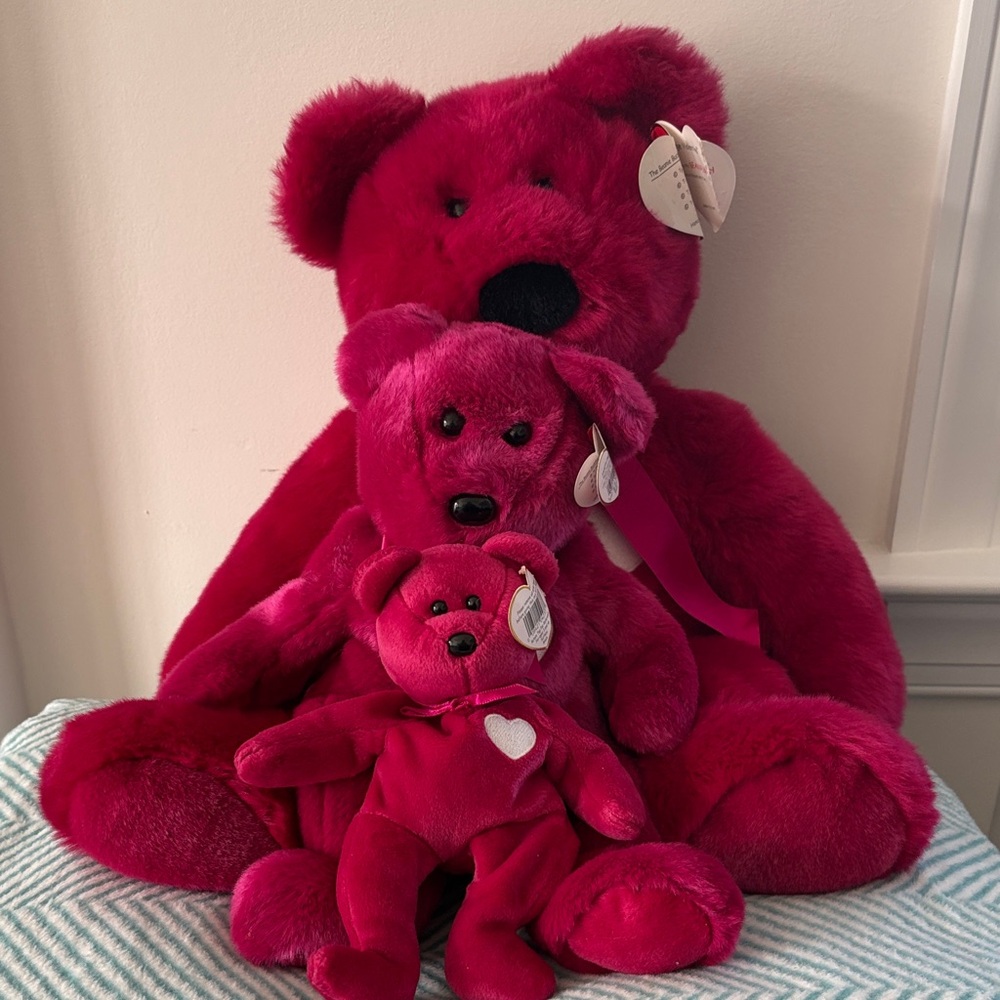 Ty Beanie baby Valentina- Plush Red Teddy Bear Set of 3